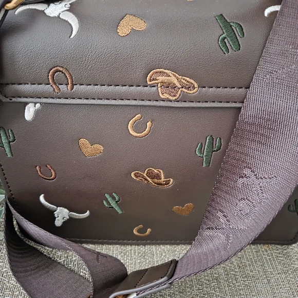 Betsey Johnson Dark Brown Western Mini Bag - Picture 7 of 9